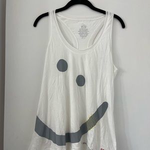 Peace Love World: I am Happiness Tank